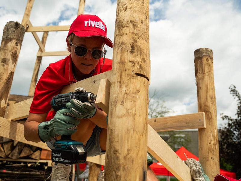 Rivella packt an Tag Lebensturm Juni 2025 